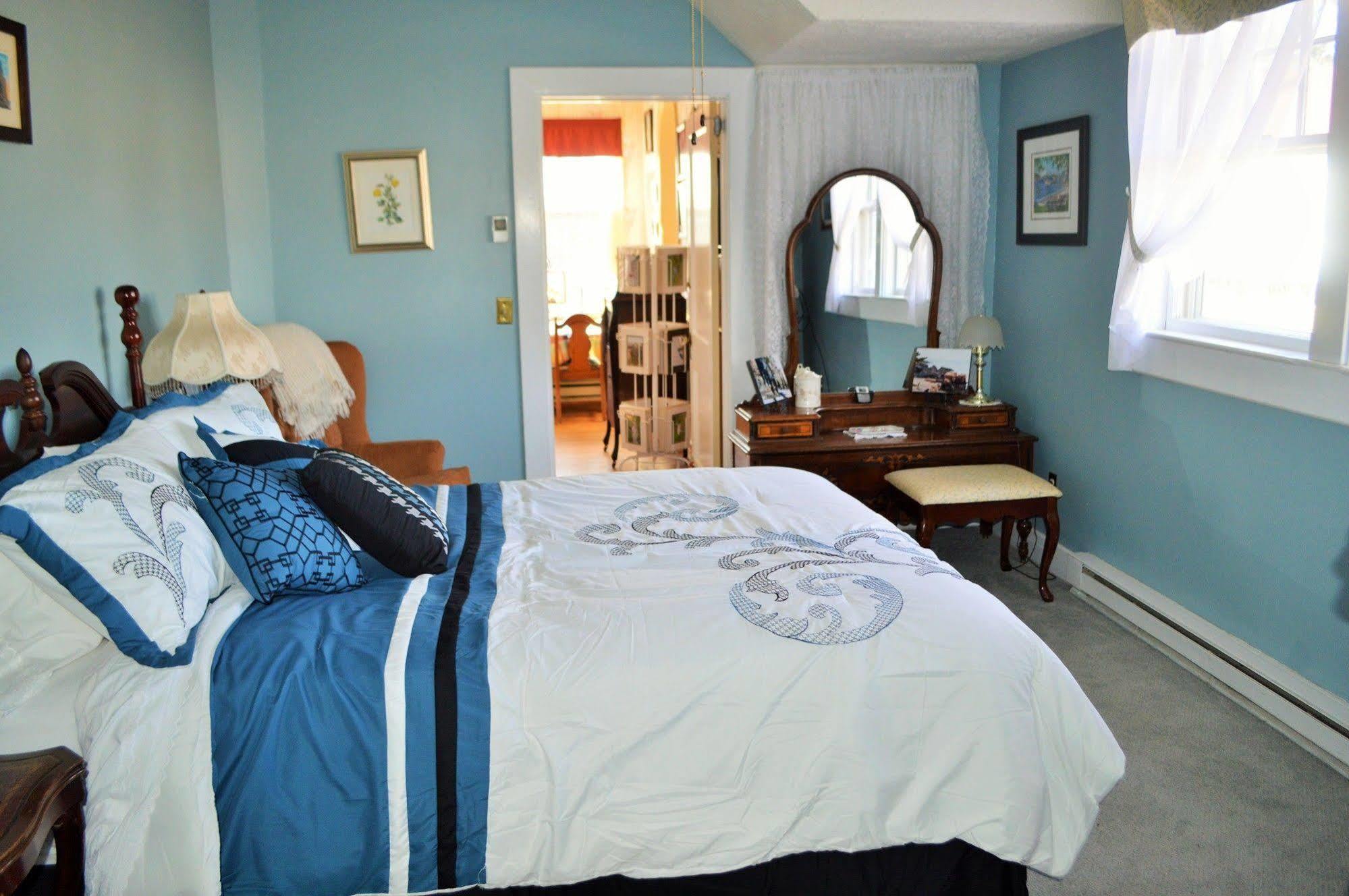 Heathwood Inn Бар Харбър Екстериор снимка